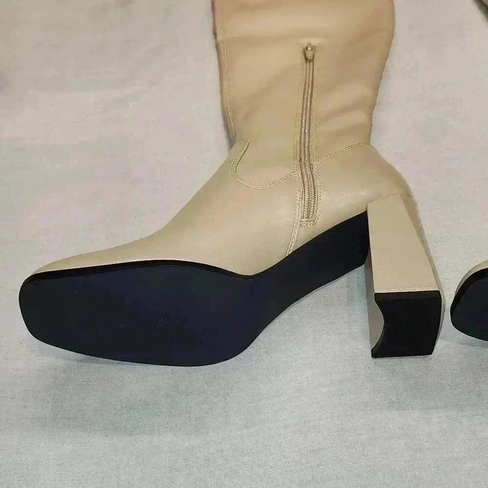 Open Edit square toe